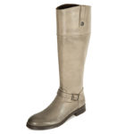 Stylizacje z beżowymi butami w roli głównej