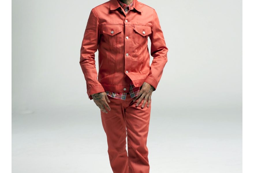 Od prezydentów przez gwiazdy kina, muzyki czy mody modne są dżinsy!