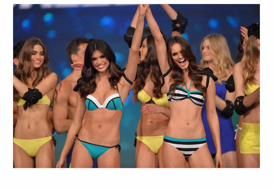 CALZEDONIA SUMMER SHOW – FOREVER TOGETHER