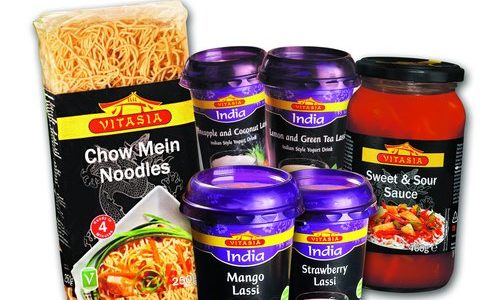 Zamień schabowego na noodle i pędy bambusa