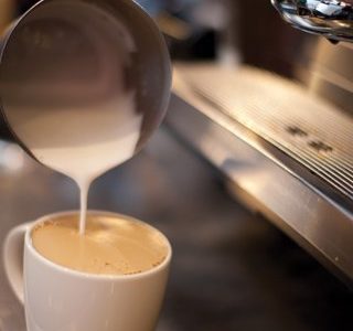 Przytulna zima w kawiarniach Starbucks®