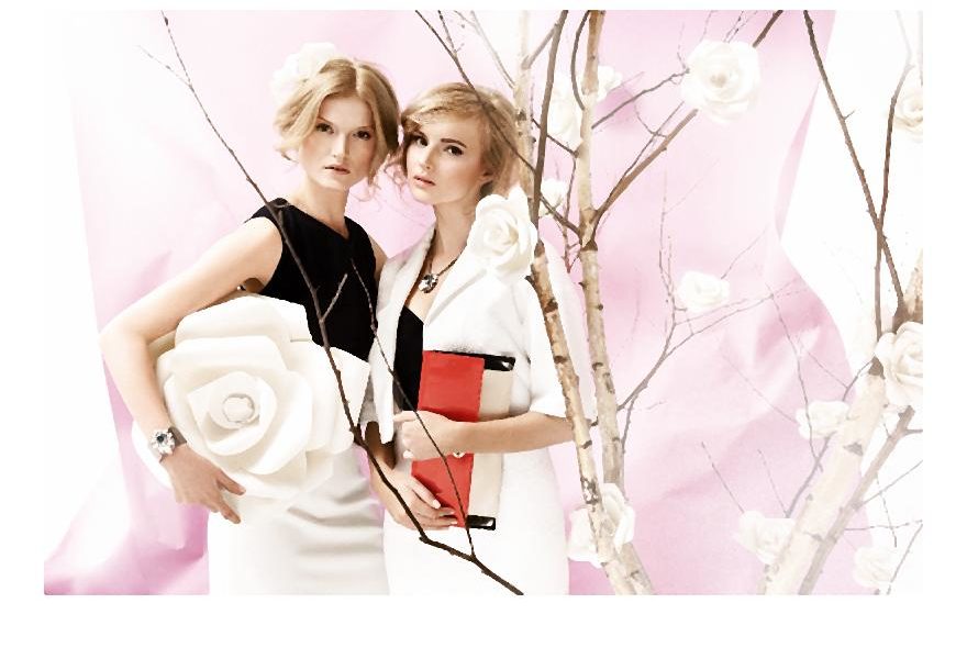 Zwiewne tkaniny, miękkie jakości oraz liczne motywy kwiatowe nadają widoczny charakter