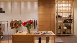 Włoski design najwyższej jakości LIFESTYLE, Moda - Za adaptację włoskiego projektu butiku Marella w warszawskim butiku marki odpowiada Forbis Group.
