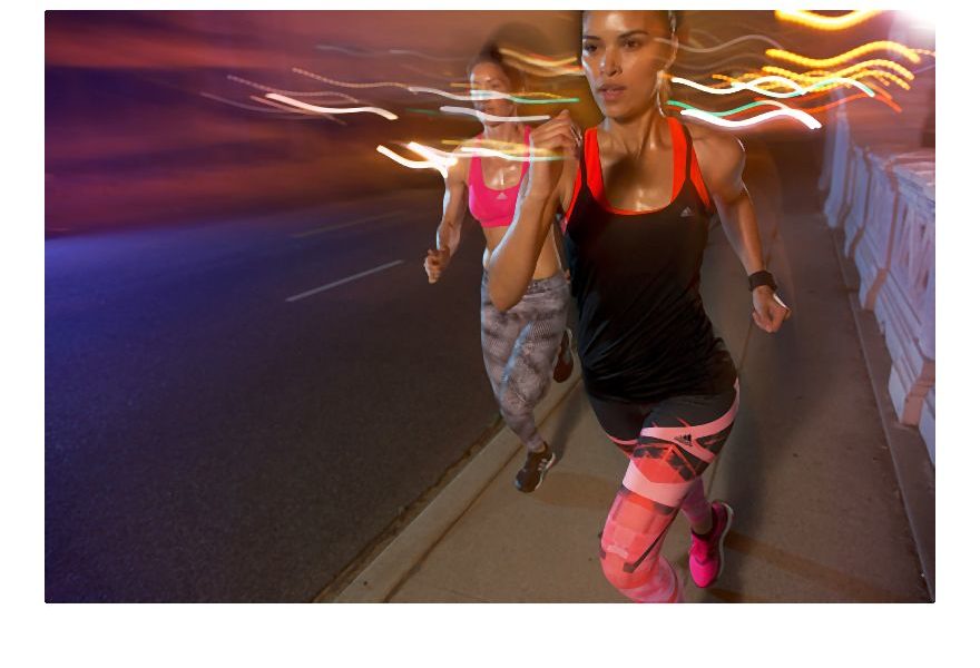 Pogodzić unikalny, kobiecy look z technologiami, które sprawiają, że każdy trening jest przyjemnością