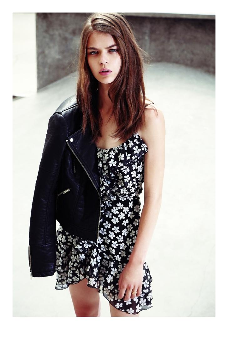 TALLY WEiJL EARLY FALL LOOKBOOK (9)-042-2014-07-17 _ 21_51_58-80