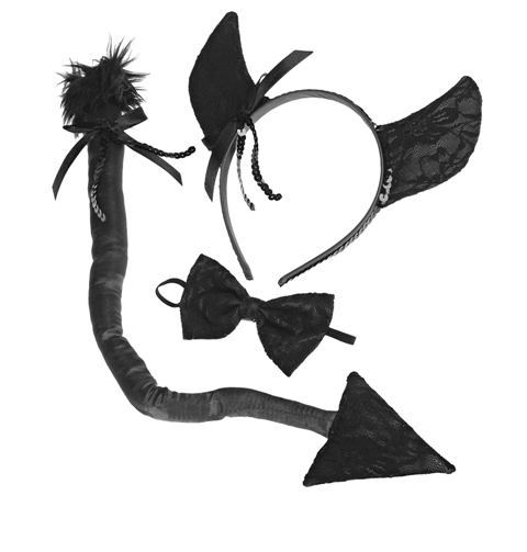 CLAIRES_AW14_Devil Outfit 10.00GBP 12,99EUR 51,90PLN 22,90CHF