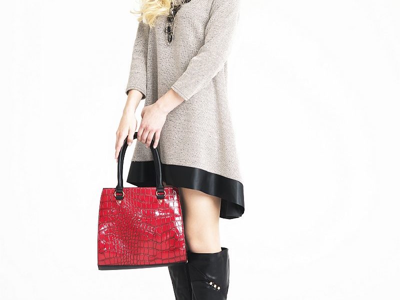 Przegląd modnych kozaków – najlepsze buty na zimę