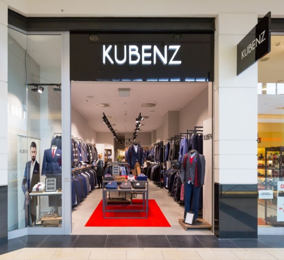 Znajdź swój styl w Magnolia Park LIFESTYLE, Moda - Kubenz z klasycznymi kolekcjami mody męskiej, Ochnik czyli odzież i akcesoria ze skóry oraz Cropp, który oferuje ubrania i dodatki w miejskim stylu młodzieżowym. W Magnolia Park otwarto trzy nowe sklepy. Na klientów czekają zniżki.