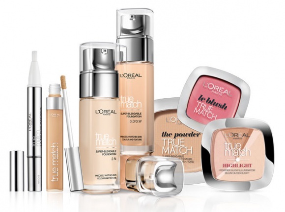 True Match - True Friends LIFESTYLE, Uroda - Teraz bez problemu można dobrać wszystkie produkty z gamy, tak by pasowały odcieniem za-równo do siebie, jaki i przede wszystkim do koloru cery i indywidualnych potrzeb Polek, jak True Friends!