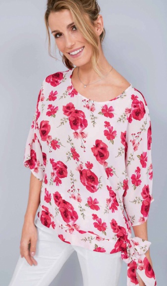 Owocowo, wygodnie i… odważnie – modowe trendy na wiosnę LIFESTYLE, Moda - Trendy lansowane przez wielkie domy mody i topowych projektantów nie każdemu muszą przypaść do gustu. Ale nic nie stoi na przeszkodzie, by zorientować się, co w „modowej trawie piszczy” i odrobinę się zainspirować.