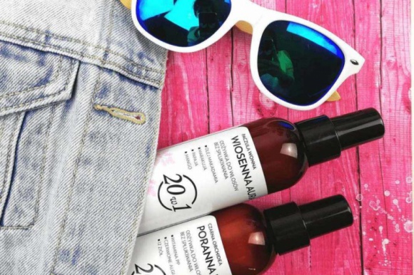 Wiosenna Aura – nowa odżywka 20w1 WS Academy LIFESTYLE, Uroda - Do odżywki Poranna Rosa, dołącza odpowiadająca na inne potrzeby Wiosenna Aura, czyli odżywka w sprayu bez spłukiwania, łącząca w sobie 20 właściwości zapewniających włosom kompleksową ochronę.