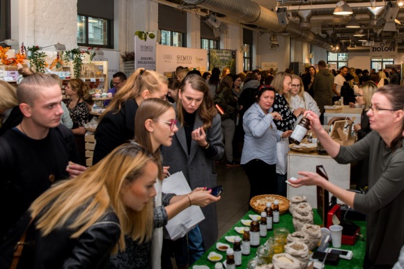 Bardzo udany debiut Ekocudów w Poznaniu LIFESTYLE, Uroda - Ekocuda już od dwóch lat zrzeszają producentów kosmetyków naturalnych z ich użytkownikami, a ich popularność rośnie w bardzo dynamicznym tempie.