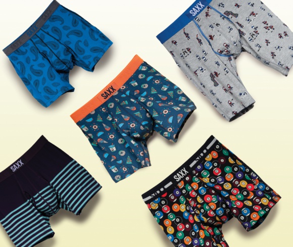 Sprawdziliśmy co faceci sądzą o swojej bieliźnie. Oto wyniki! LIFESTYLE, Moda - Męska bielizna to temat, który wiąże się ze skrajnościami. Z jednej strony instagram zalewa masa zdjęć roznegliżowanych facetów, prężących pieczołowicie wypracowane na siłowni mięśnie.