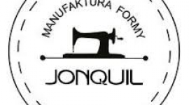 Manufaktura Formy Jonquil stworzy wyjątkową kreację na Sylwestra LIFESTYLE, Moda - Sylwesterowa noc jest jedyna w swoim rodzaju i zasługuje na specjalną oprawę. Jeżeli chcesz w tę jedyną w roku noc wyglądać wyjątkowo z pomocą przychodzi Manufaktura Formy Jonquil, która oferuje szycie na miara według projektów indywidualnych.